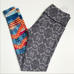 Onzie Tribal print leggings, sz xs s